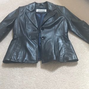 Women’s real leather 2 button coat